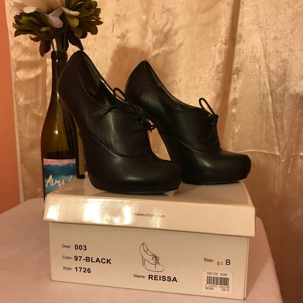 Bakers “Reissa” Leather Heels